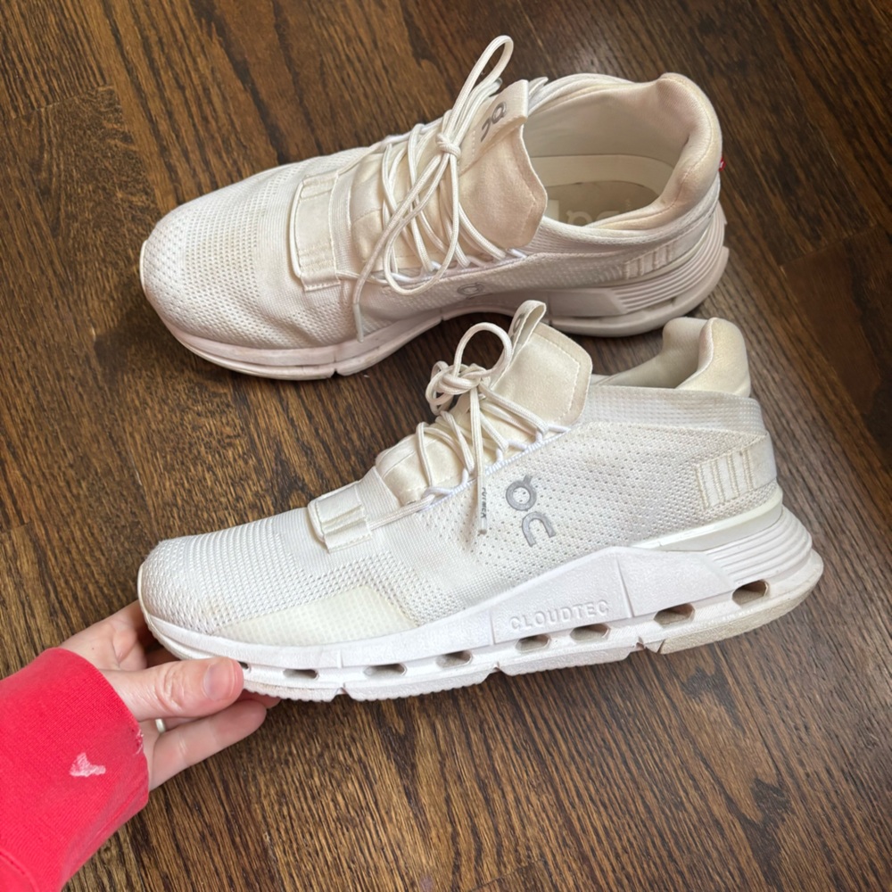 On Running Cloudtec Cloudnova White Women’s Runni… - image 1